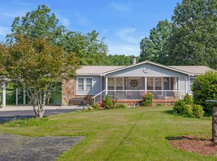 9573 Cherokee Trl, Crossville, TN 38572