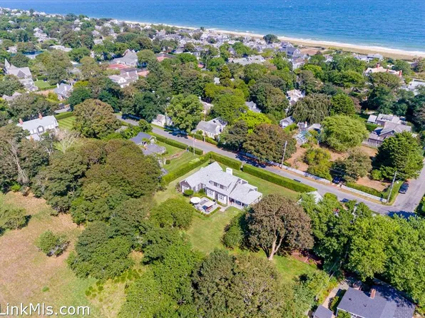5 McKinley Ave, Nantucket, MA 02554