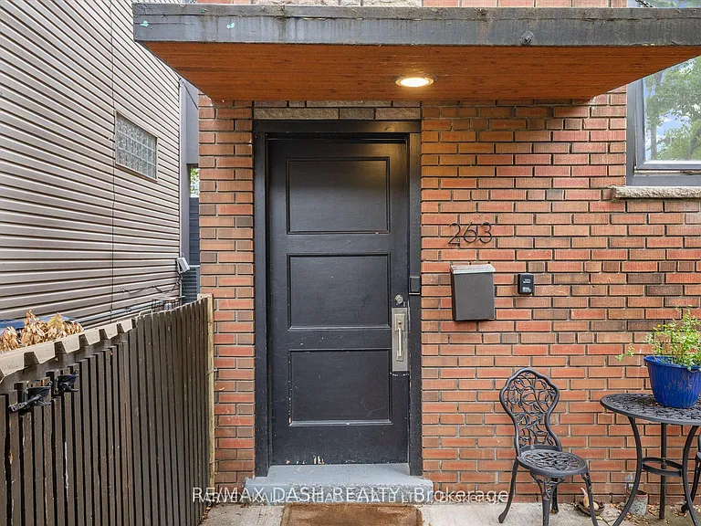 263 Boston Ave #4 — Photo 4
