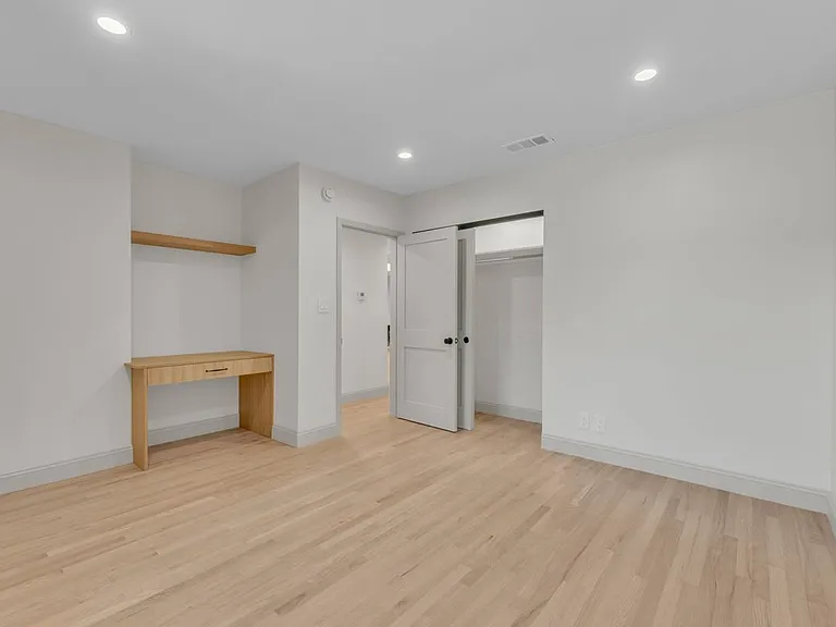 4316 Bellaire Ave — Photo 28
