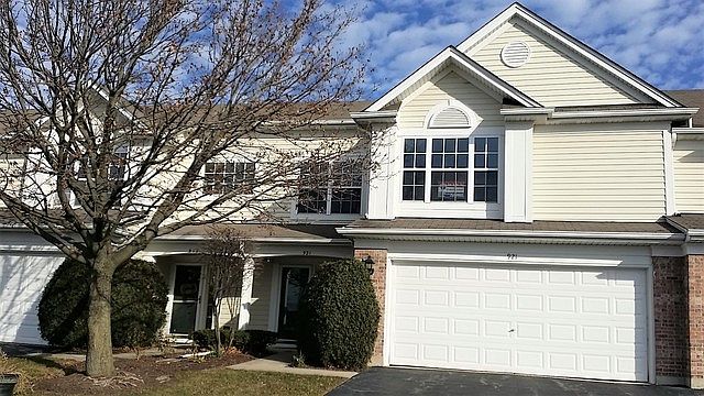 1st image of 921 Waterford Ln
