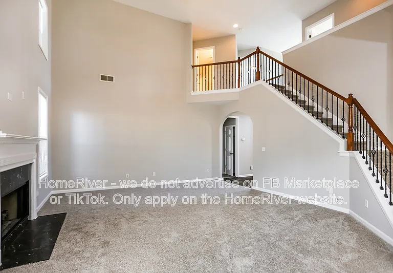 3150 Summit Crst SW — Photo 2