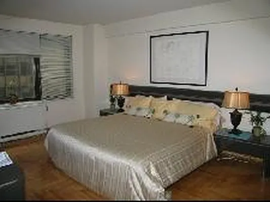 Rented by Oxford Property Group | media 16