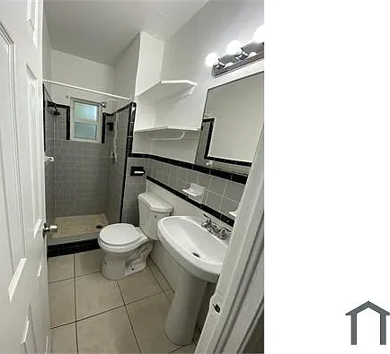1448 NW 4th St — Photo 6