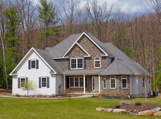 343 Five Springs Rd, Stroudsburg, PA 18360