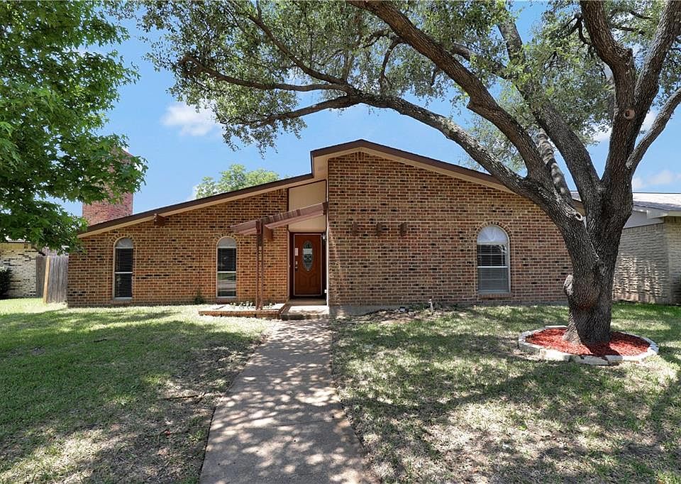1st image of 3117 Blue Bonnet Dr