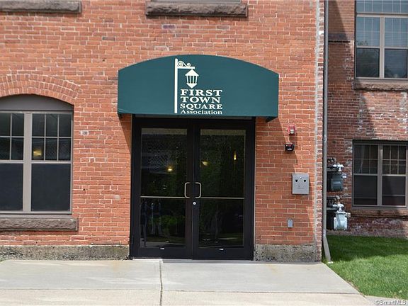 Main entry w/secure access.