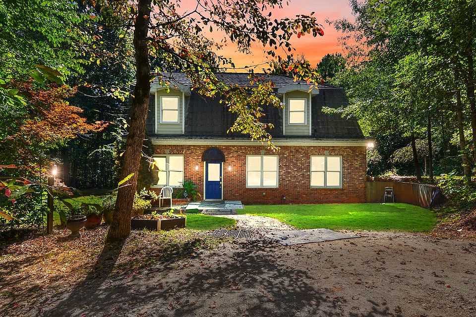 1st image of 16 Etchers Ln