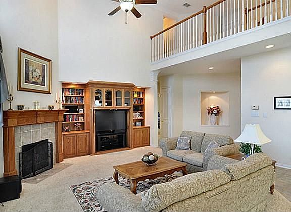 3rd image of 7205 Dillon Ct