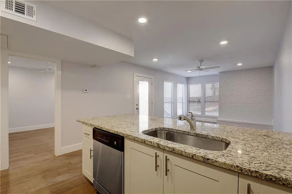 1 bed, 630 sqft, $1,150 — Photo 4