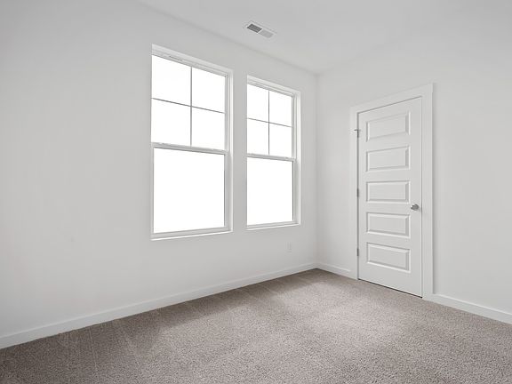 5th image of 3108 Arrington Dr Lot 137
