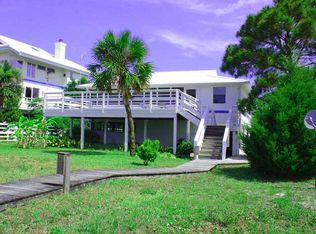1093 Alligator Dr, Alligator Pt, FL 32346