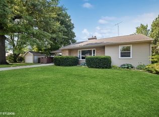 1228 Tilton Park Dr, Rochelle, IL 61068