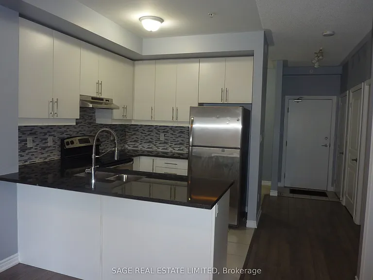 570 Lolita Gdns #104 — Photo 2