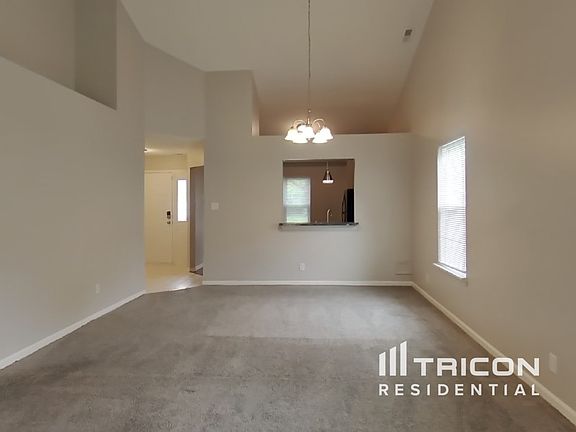 3rd image of 7461 Camberwood Dr