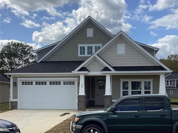 102 Woodcreek Rd, Williamsburg, VA 23185