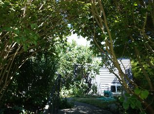 5922 45th Ave SW, Seattle, WA 98136