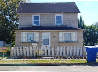 308 SW 2nd Ave APT 3, Kelso, WA 98626