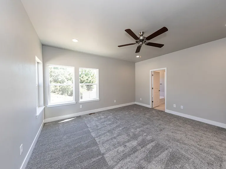 5365 Sky Top Ln — Photo 37