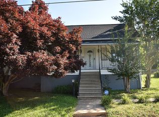 15 Allen St, Pelzer, SC 29669