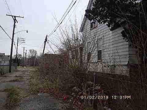 3408 Fremont