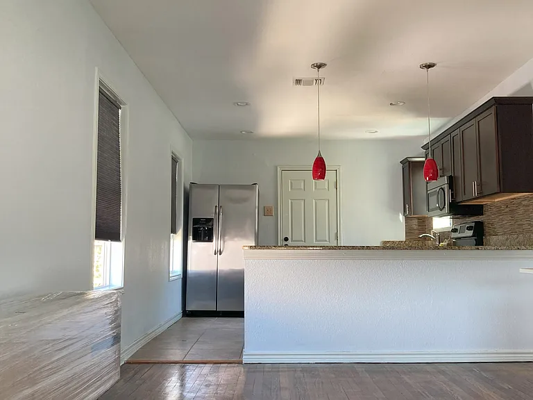 467 Eleanor Ave #2 — Photo 5