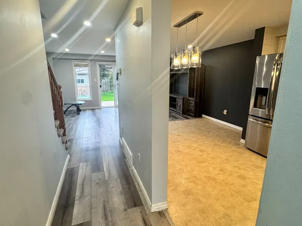 717 Activa Ave, Kitchener, ON N2E 4E1