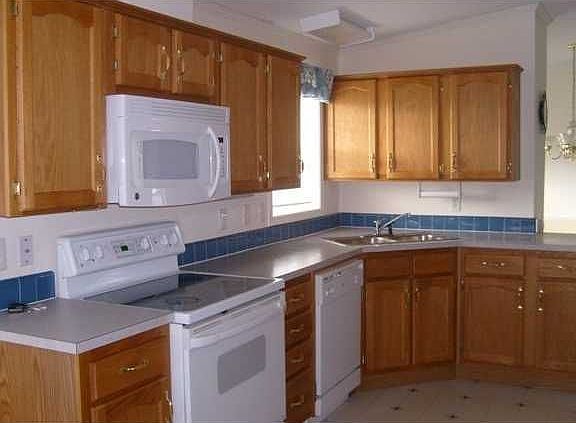 4th image of 5586 Canton Dr