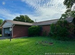 6307 S 115th East Pl, Broken Arrow, OK 74012