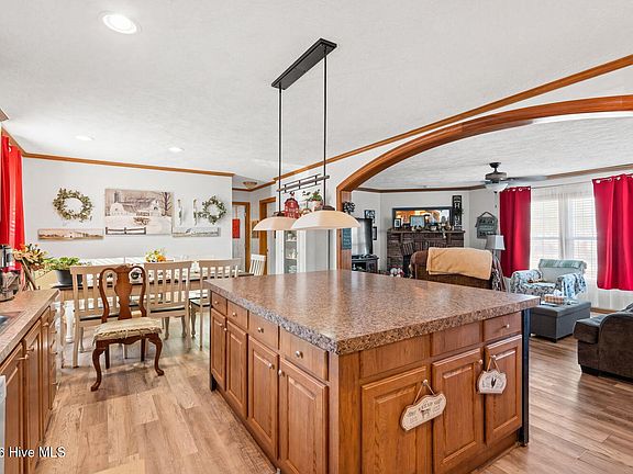 4th image of 1856 Oxpen Road SW