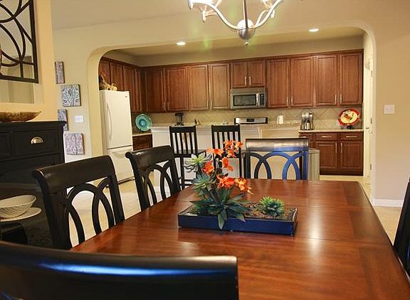 2nd image of 1094 Sussex Way