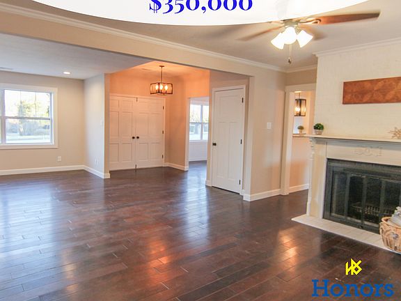4th image of 313 E Heritage Dr