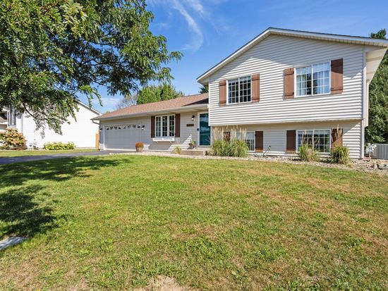 14566 Denver Ct, Rosemount, MN 55068