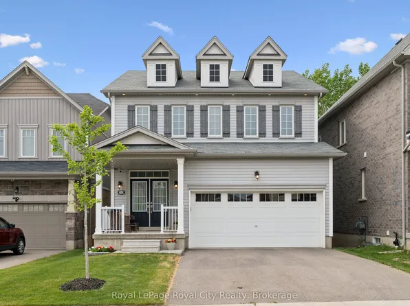 222 Dolman St, Woolwich, ON N0B 1M0