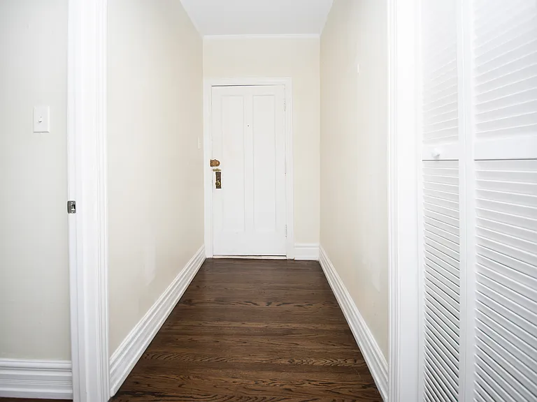 3703 N Hoyne Ave #3 — Photo 9