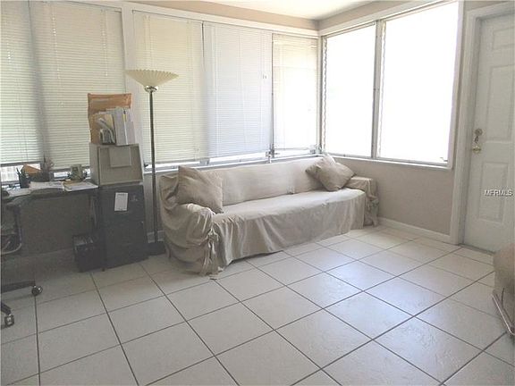 5th image of 1844 Greenhill Dr