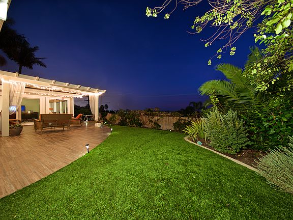 3rd image of 4121 Calle Abril