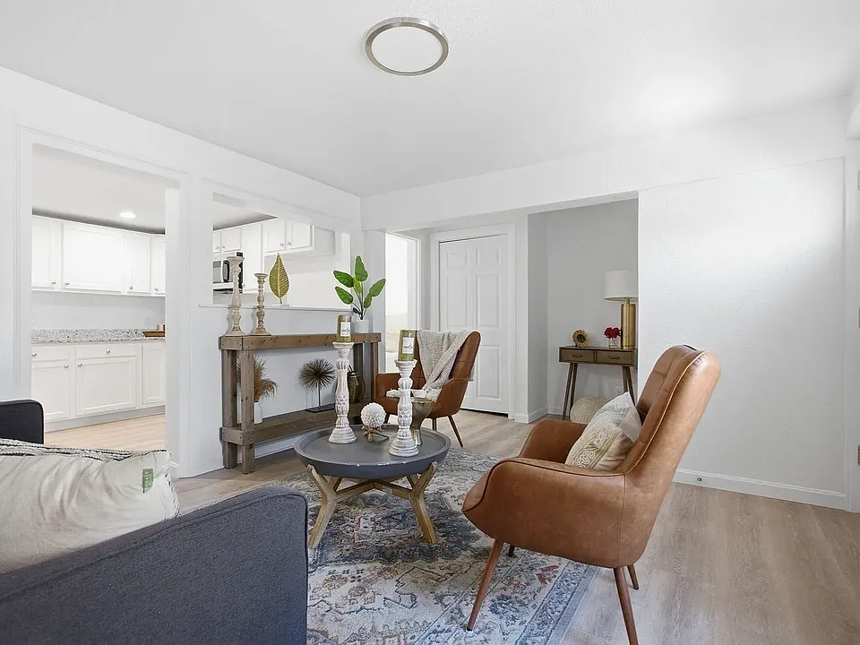 14 Staten St #2
