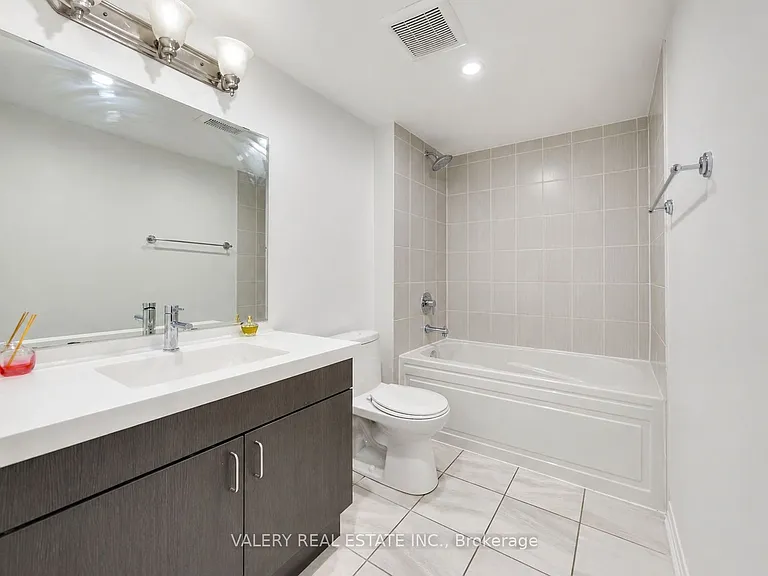 183 William Duncan Rd S #1 — Photo 12