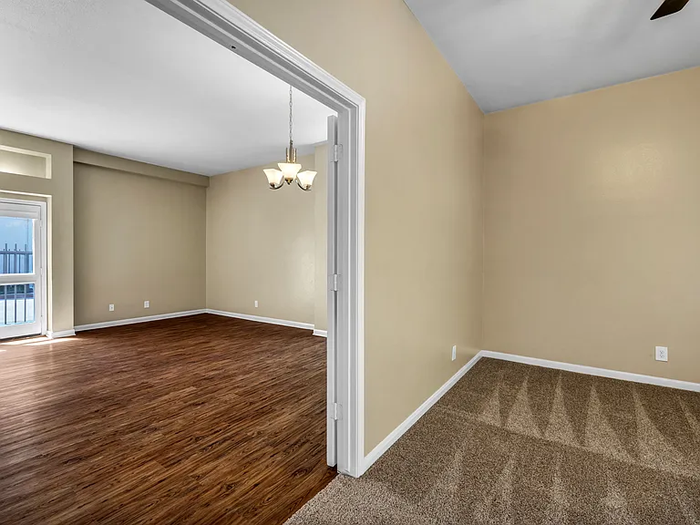 The Tuscany Apartments — Photo 31