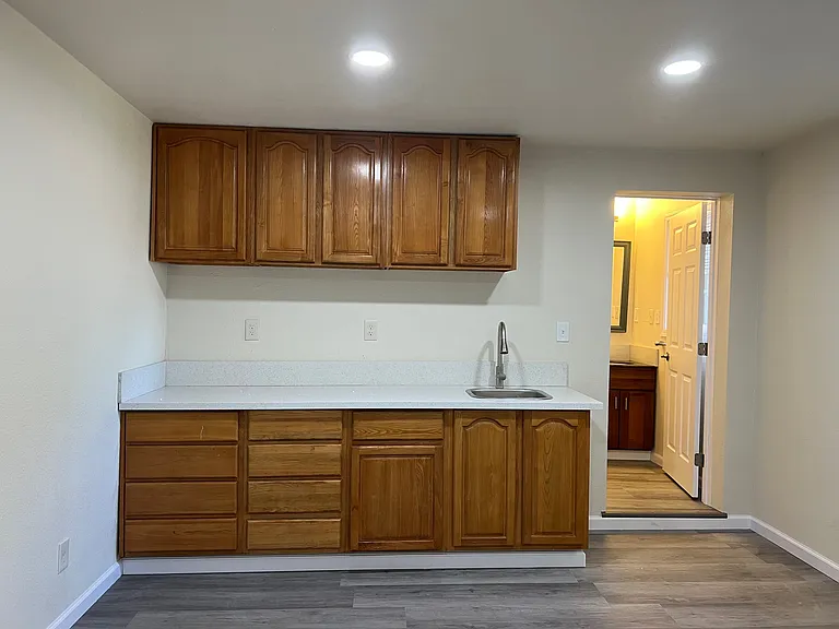 2417 Princeton Ave #4 — Photo 1