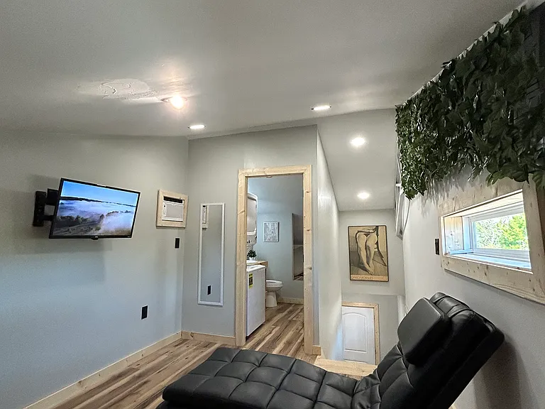 1812 NW Lake Lillian Rd — Photo 16