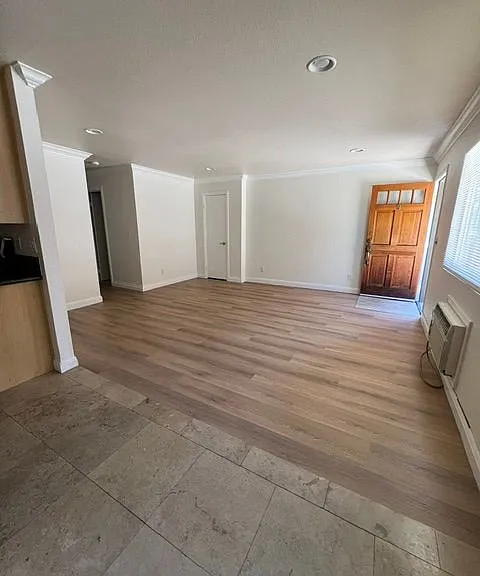 390 N 1st St N #9 — Photo 11