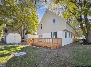 5504 Schumacher Dr, Bristol, PA 19007