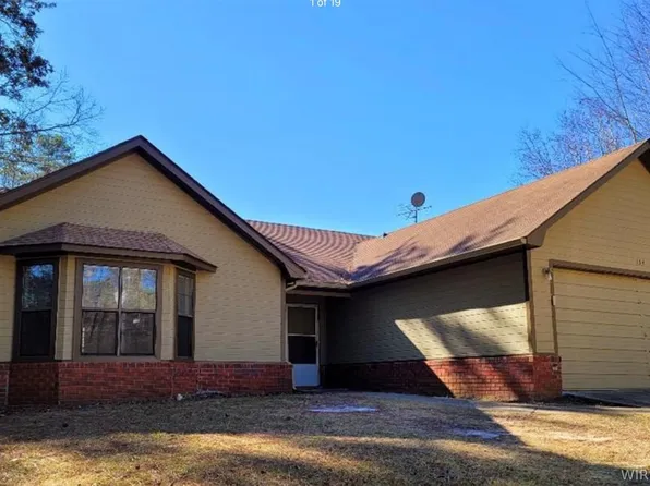 154 Parkwood Cir, Ozark, AL 36360