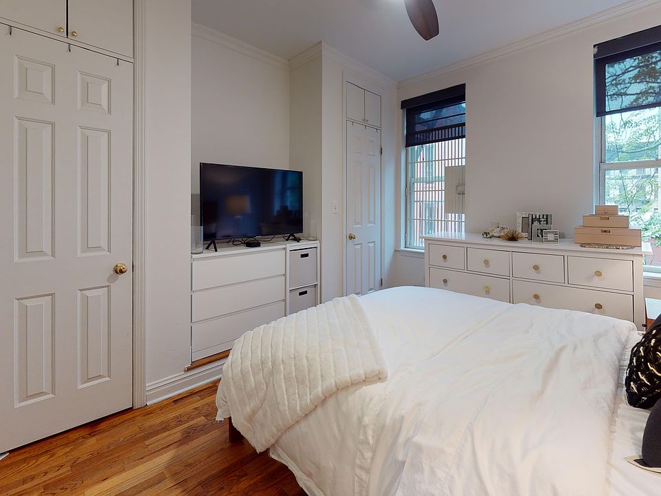 1st image of 220 E 84th St APT 4D