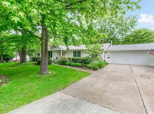 10843 Mercer Ct, Saint Ann, MO