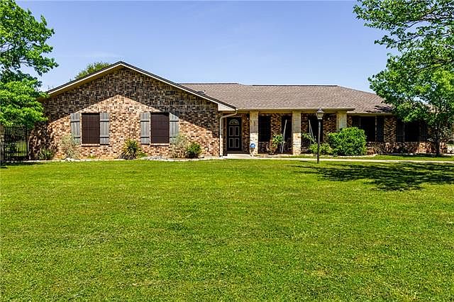 1st image of 103 Old Alton Dr