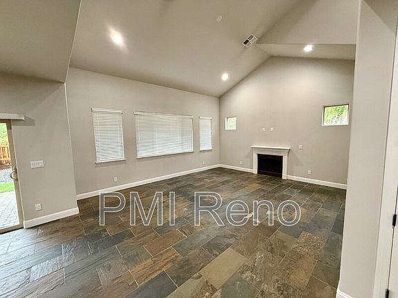 4th image of 5989 Sweet Cherry Dr