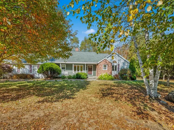 36 MacIver Road, Littleton, NH 03561